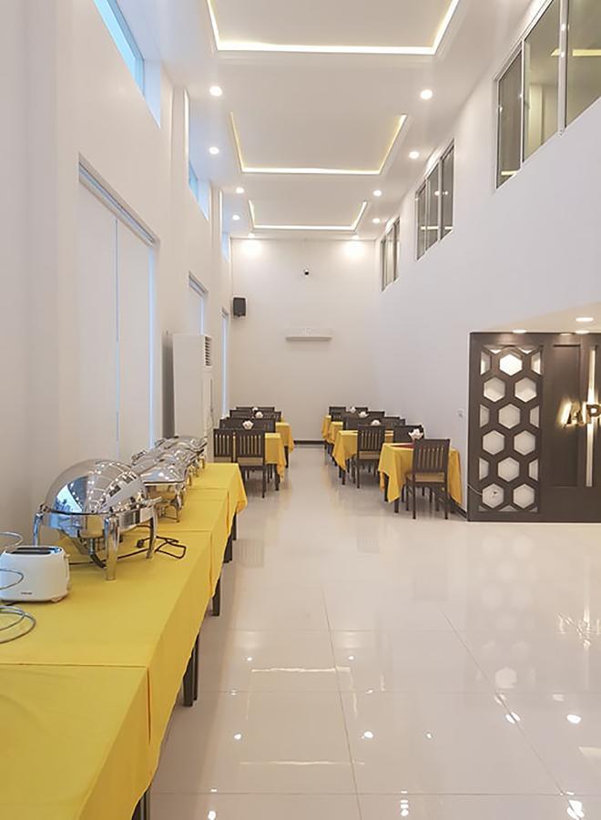 Apple Hotel Two - Near Phnom Penh Airport Екстериор снимка