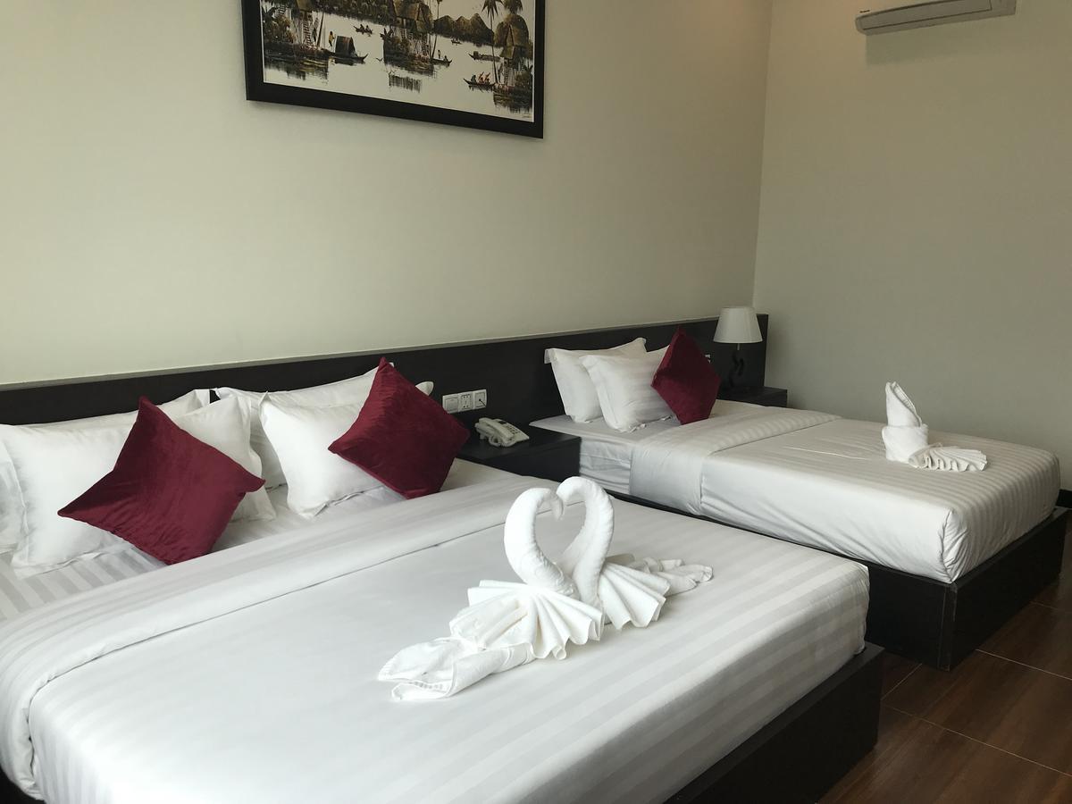 Apple Hotel Two - Near Phnom Penh Airport Екстериор снимка
